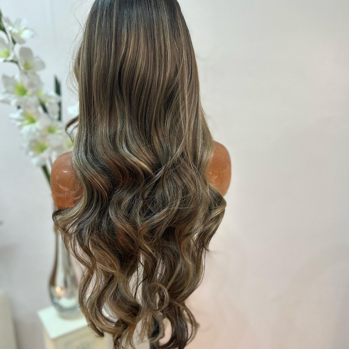 Vanessa (13 by 4)lace wig