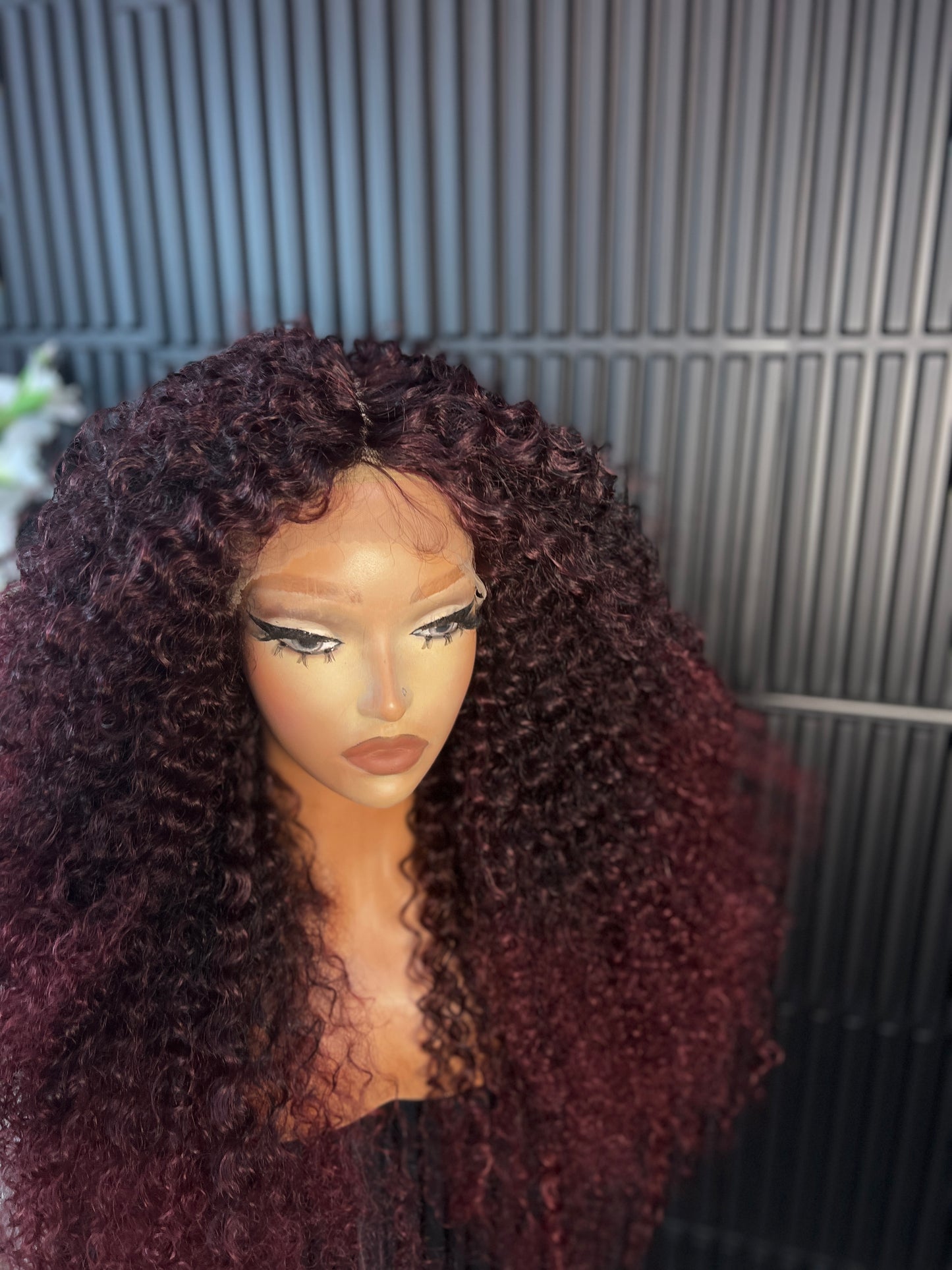 Monique (T-part) lace wig