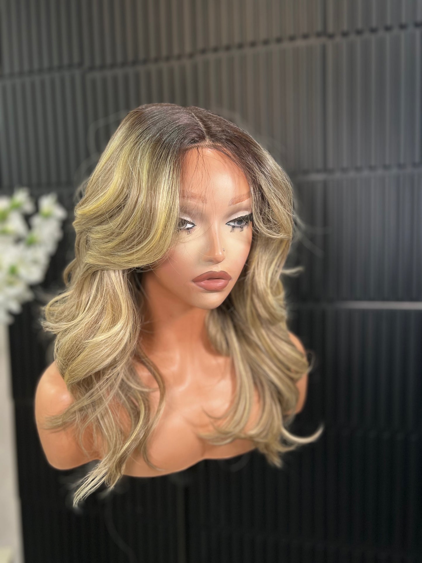 Sabrina (T-part lace wig)