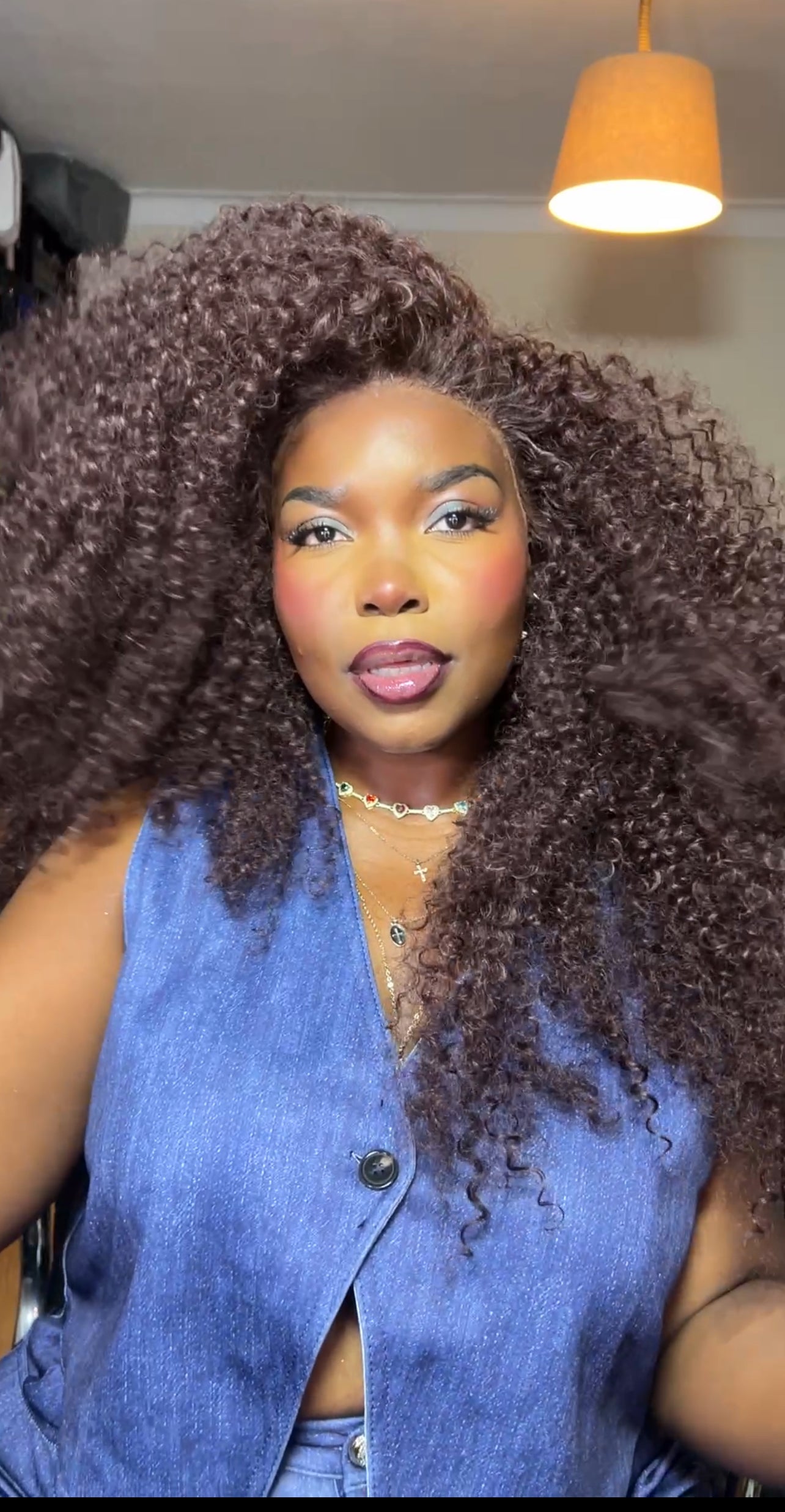 Monique (T-part) lace wig