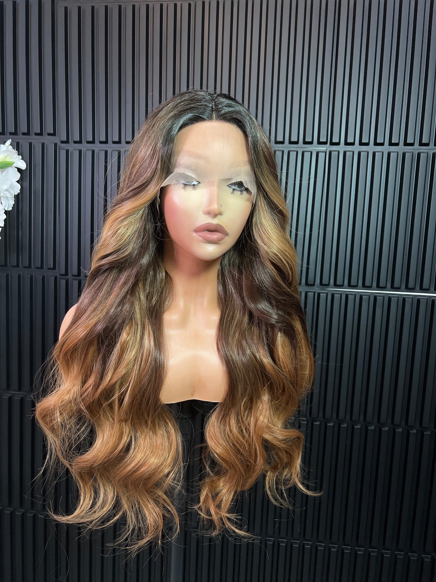 Millie ( T-part) lace frontal wig