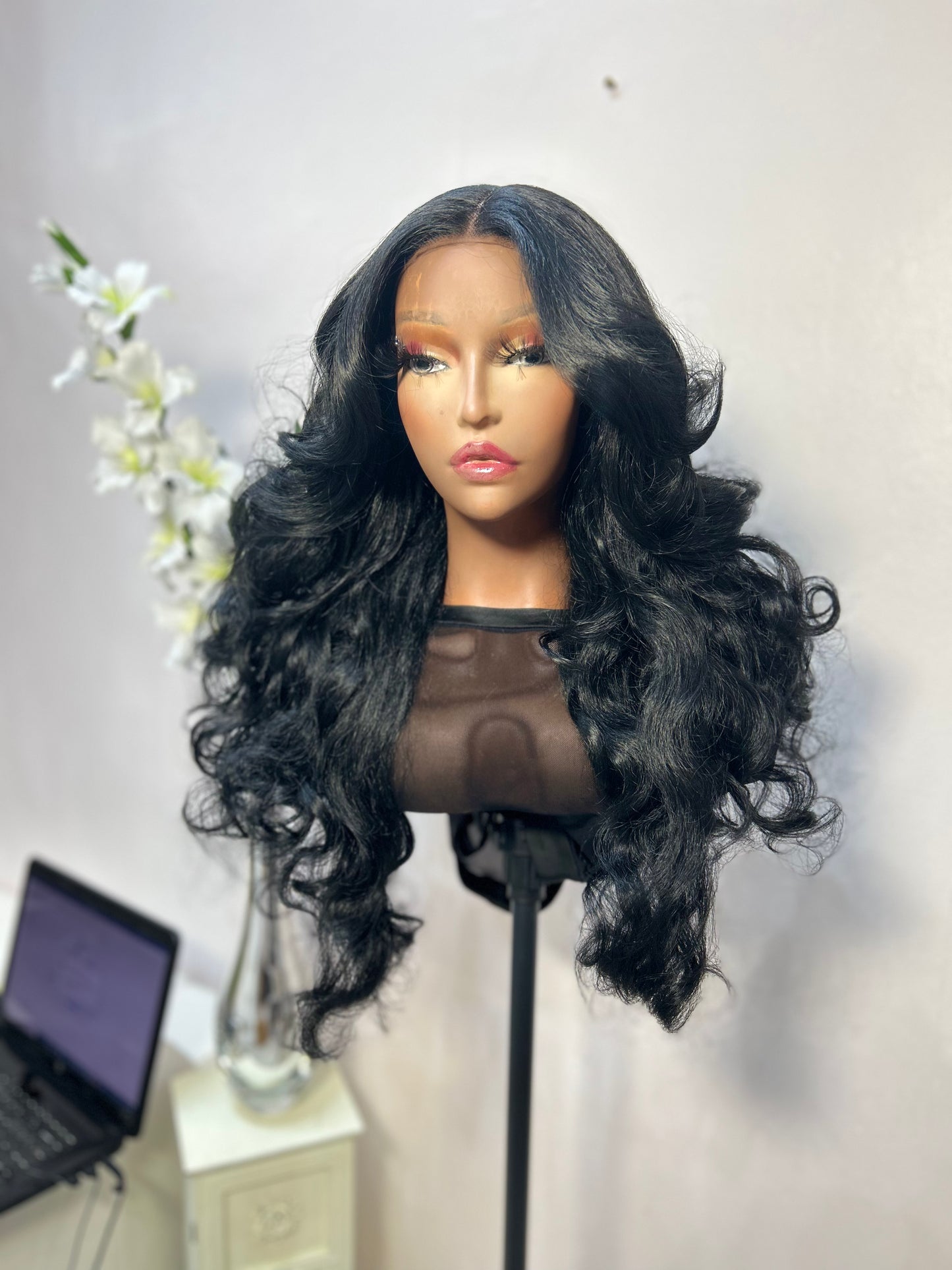 Lenisha(T-part) lace wig