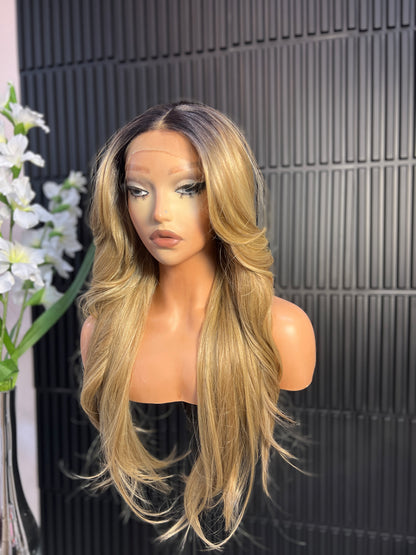 Kiki (T-part) lace wig